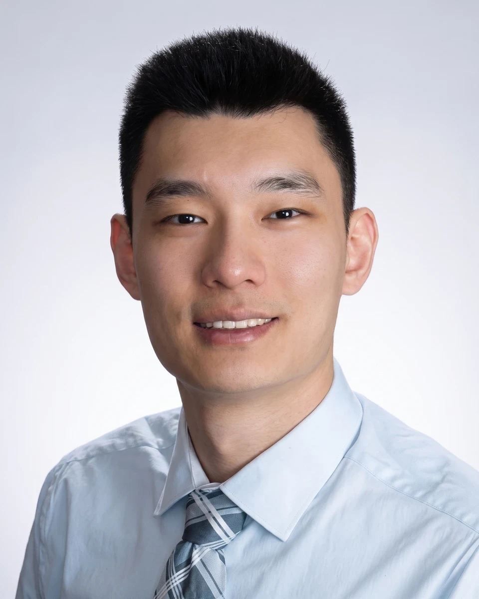 Dr. Michael Huang